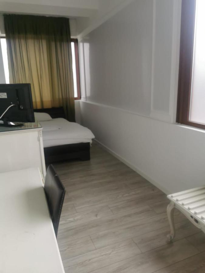 Hotel Nevis Fundeni *